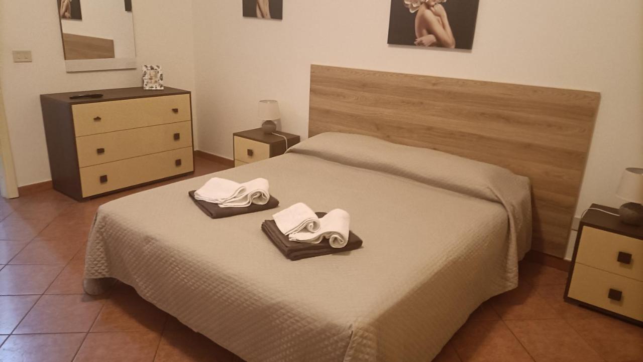 Casa Vita In Centro Балестрате Екстериор снимка