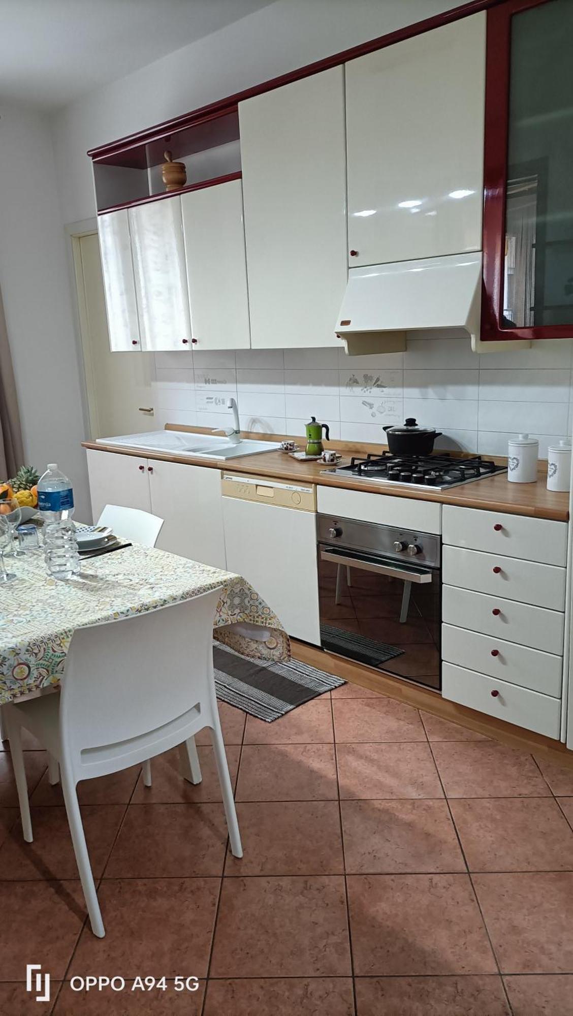 Casa Vita In Centro Балестрате Екстериор снимка
